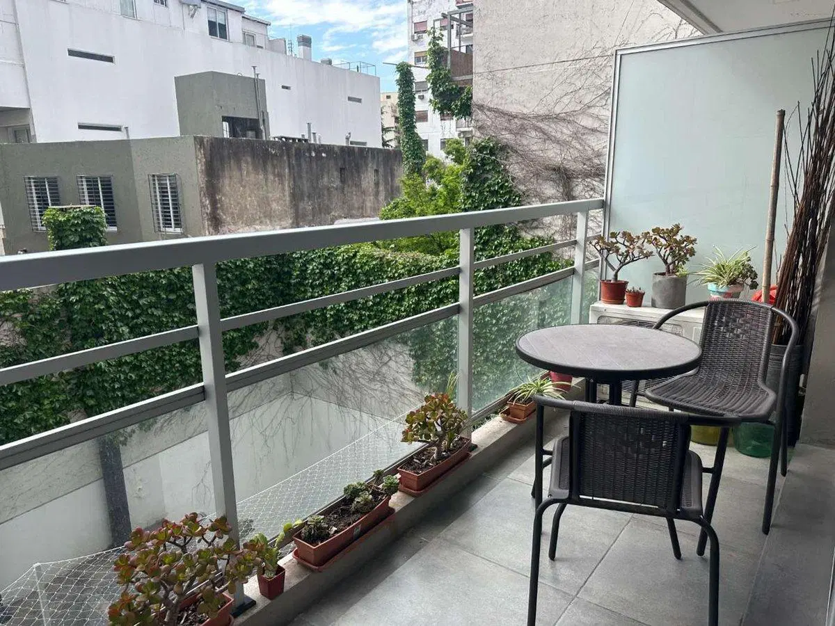 DEPARTAMENTO 2 AMB. VENTA BALCON LUMINOSO PALERMO 3