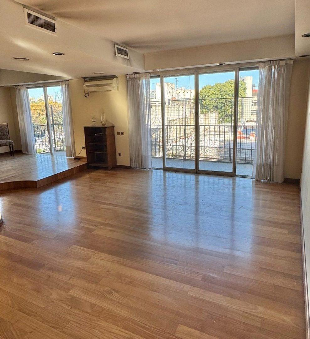 Venta depto DUPLEX de 5 ambientes en CABALLITO