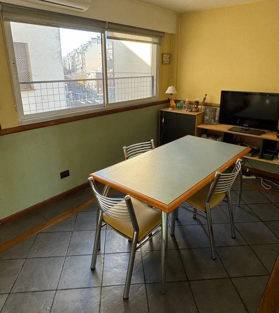 Venta depto DUPLEX de 5 ambientes en CABALLITO 4