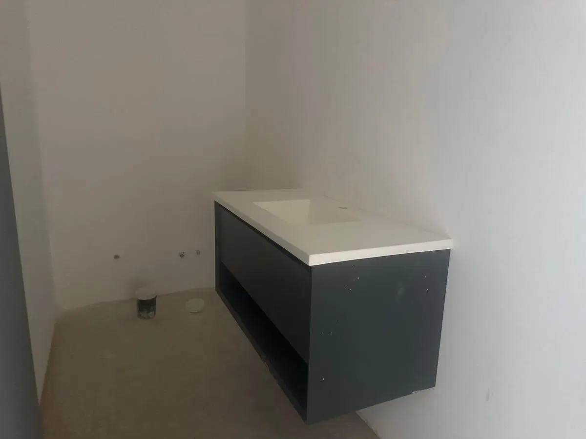 OFICINA EN VENTA OLIVOS AV. LIBERTADOR VISTA ALRÍO 5