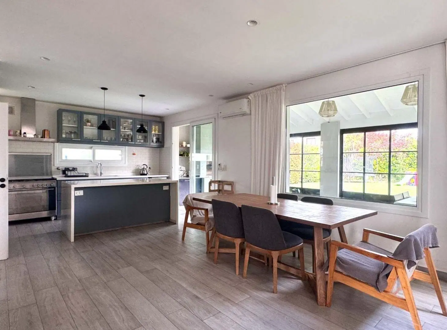 Casa en VISTAS, LOTE 700 mts PUERTOS DEL LAGO 2