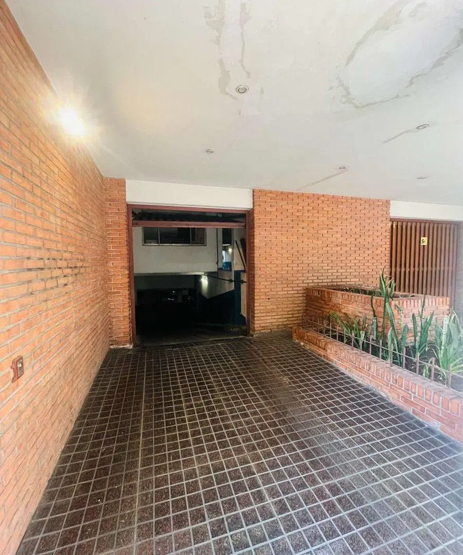 VENTA COCHERA EN BELGRANO ECHEVERRIA Y MOLDES 4