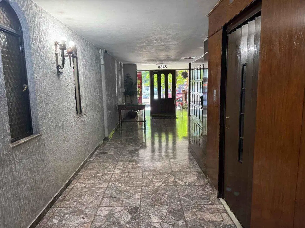 VENTA- Balvanera Departamento 2 dormitorios balcón 5