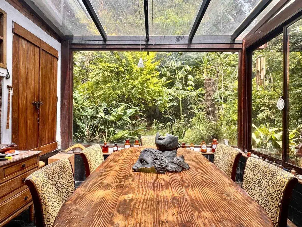 Casa 6 Ambientes con pileta y jardin Vicente Lopez 2