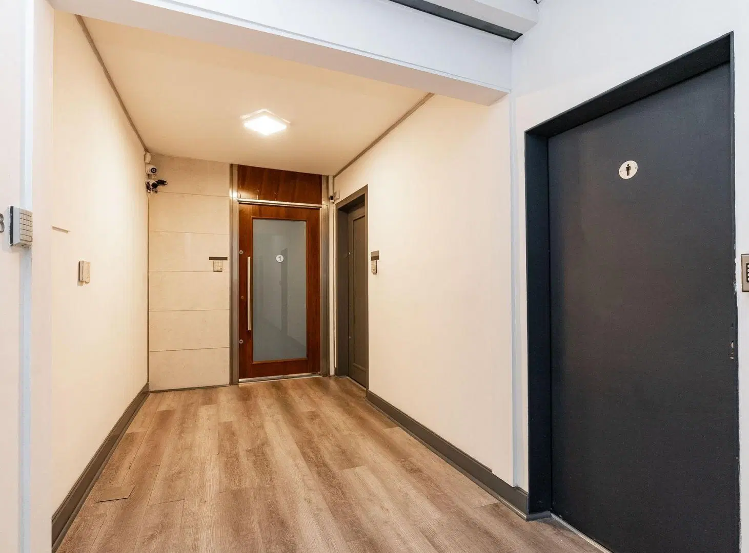 VENTA OFICINA PREMIUM 380M2 2 COCHERAS, CENTRO 4