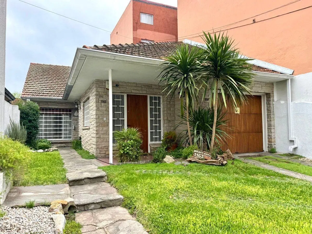 Venta Casa San Fernando Jardin con Pileta 5