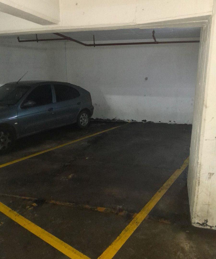 Foto de Venta cochera cubierta Barrio Norte, imagen 3