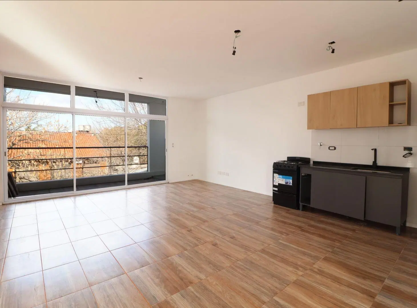 VENTA DEPARTAMENTO DIVISIBLE A ESTRENAR C COCHERA 2