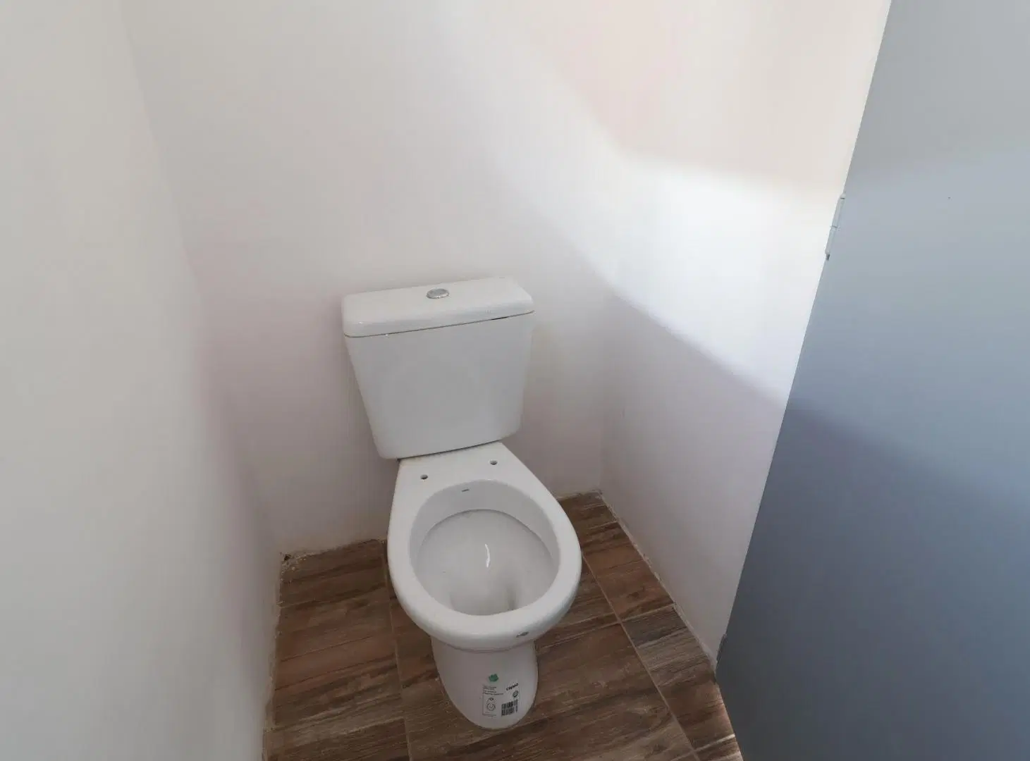 VENTA DEPARTAMENTO DIVISIBLE A ESTRENAR C COCHERA 2