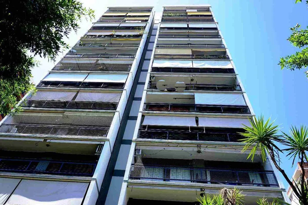 Departamento en martínez buena luz 5