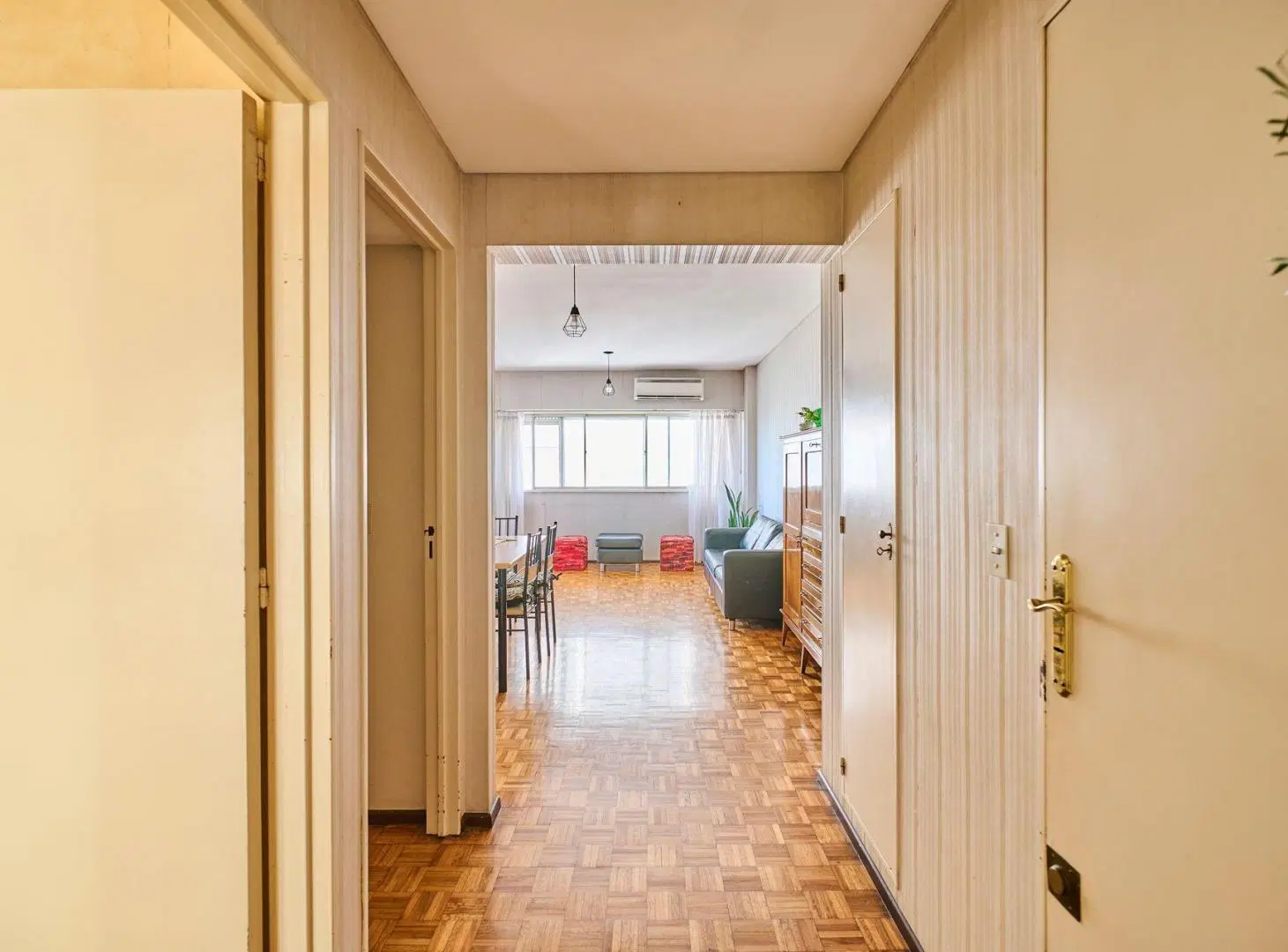 Venta en Saavedra, 4 dormitorios y cochera 5