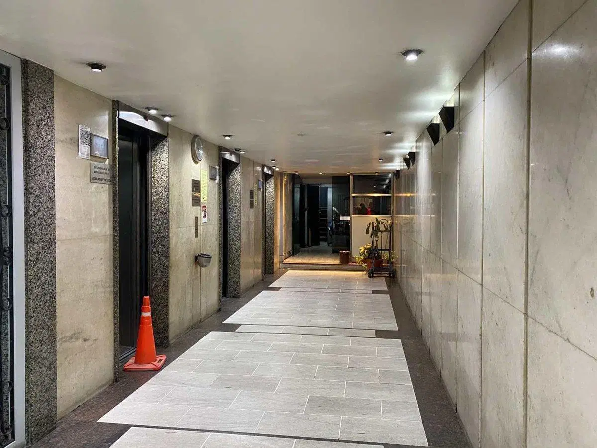 Oficina 643M2 Planta Libre Plaza de Mayo 2