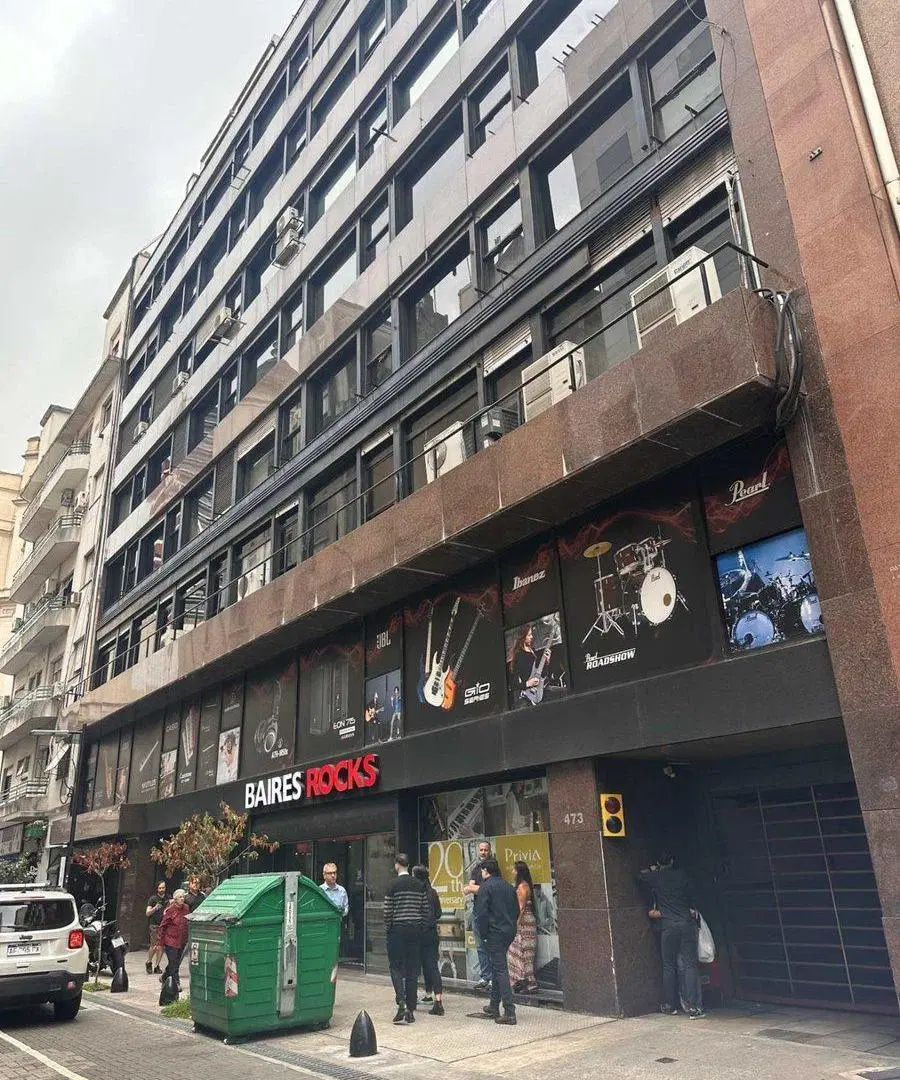 Venta oficina, 505m 2, 4 cocheras, MICROCENTRO 8