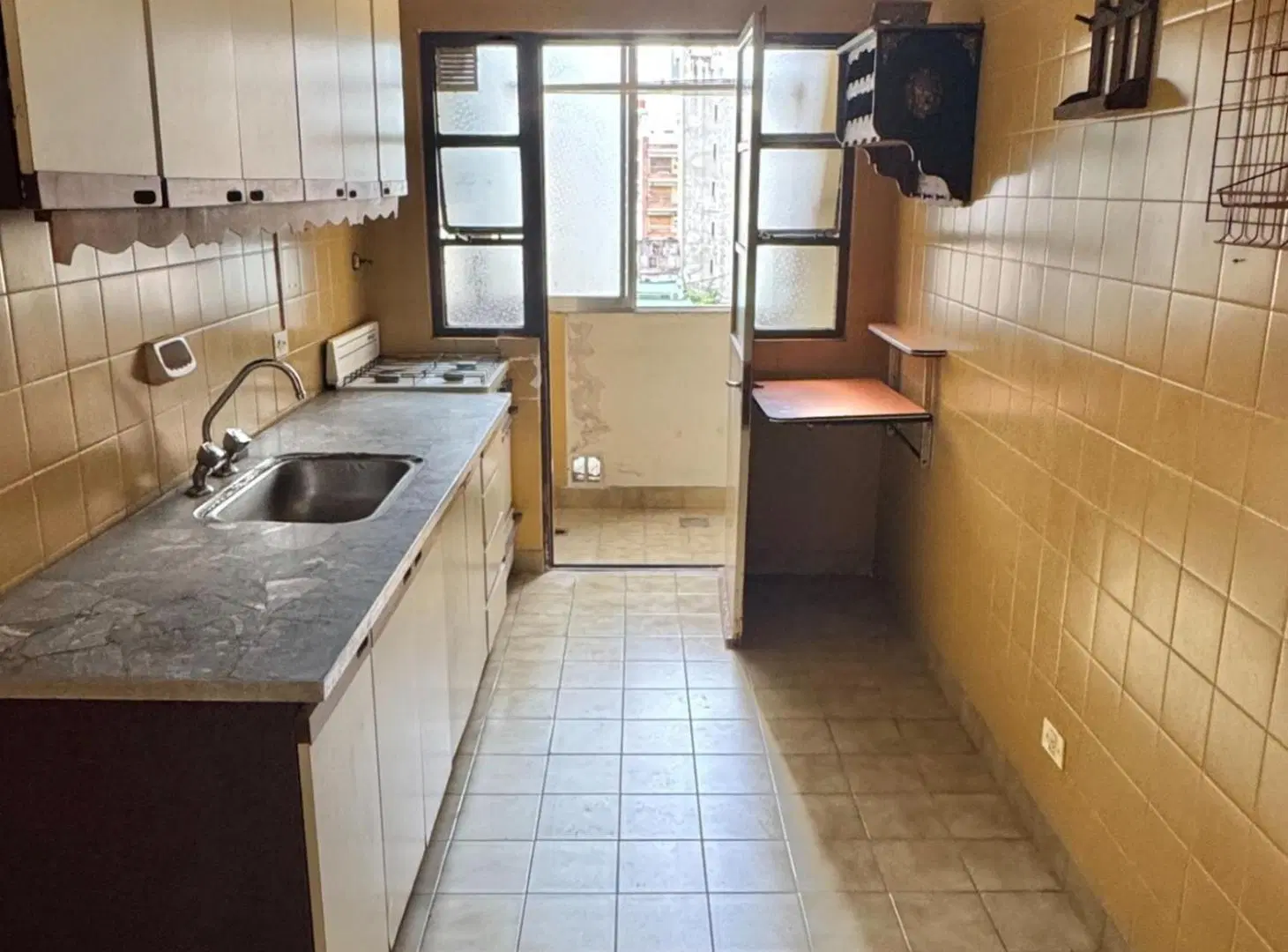 Venta Depto 3 ambientes con cochera en Caballito 4