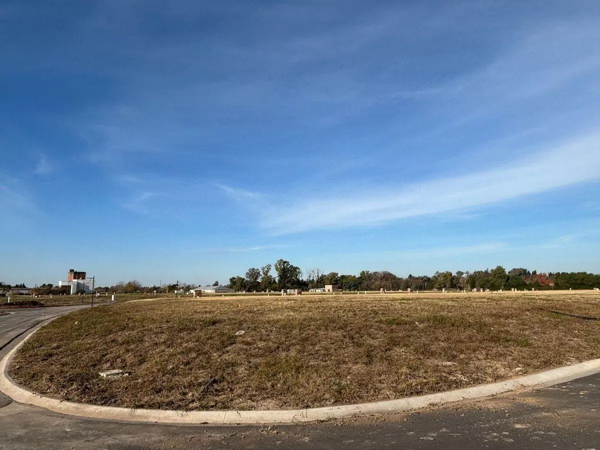 Venta Lote en Barrio Privado La Posta Pilar 3