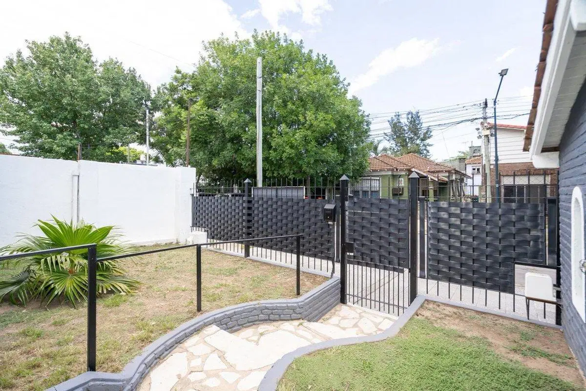 CASA EN VENTA BOULOGNE C/JARDIN, PILETA Y QUINCHO! 8