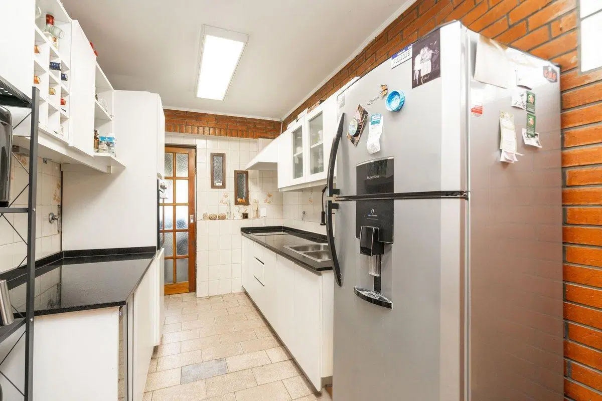 CASA EN VENTA BOULOGNE C/JARDIN, PILETA Y QUINCHO! 4
