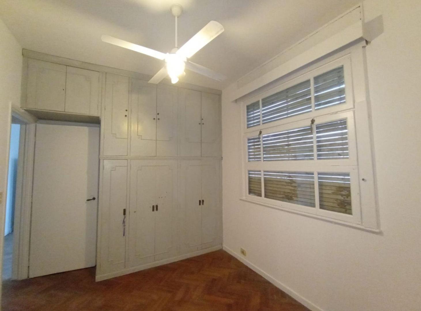Foto de Venta de Departamento 4 AMBIENTES en Monserrat, imagen 4