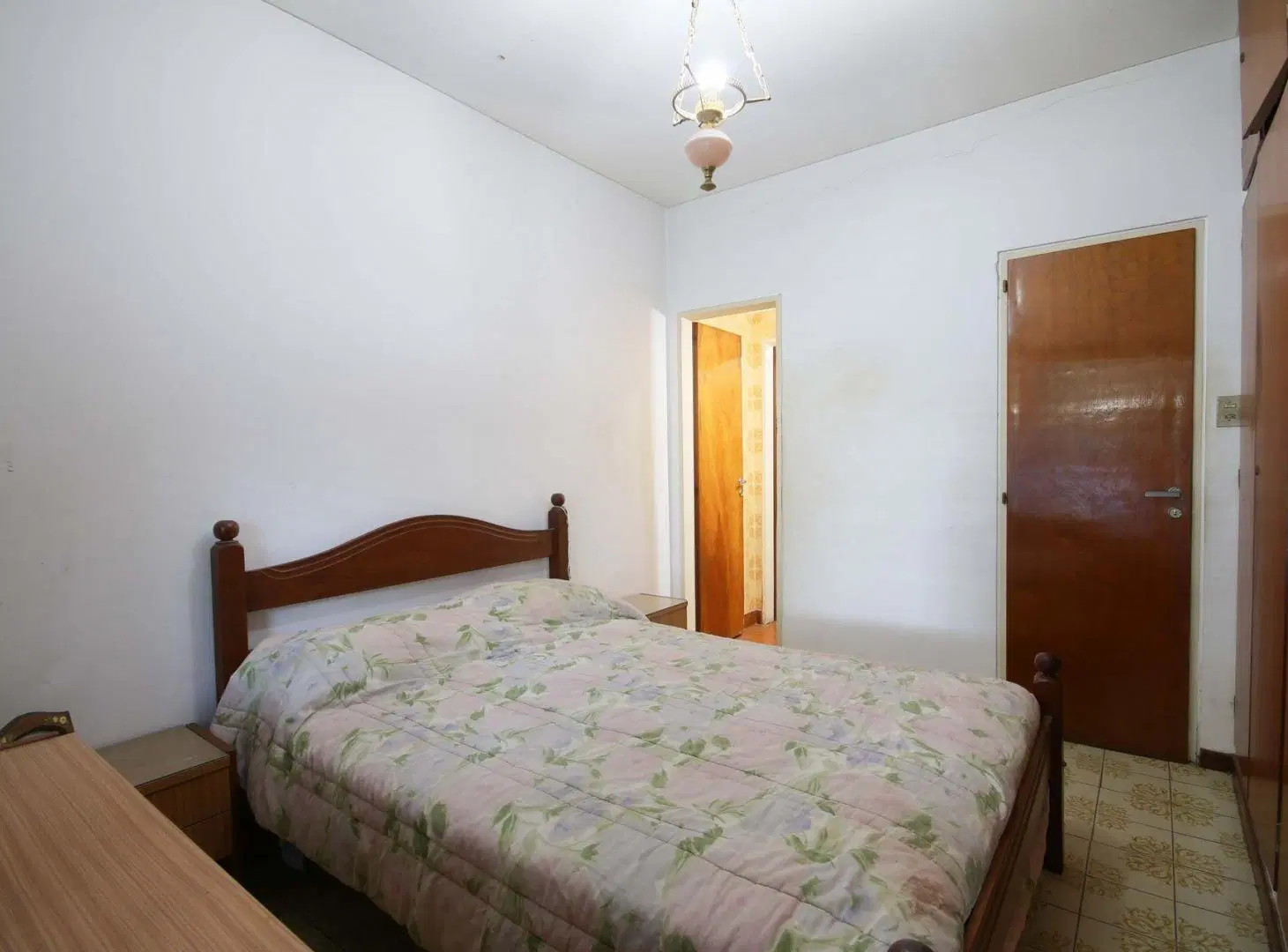 CASA EN VENTA MARTINEZ CON PILETA 5