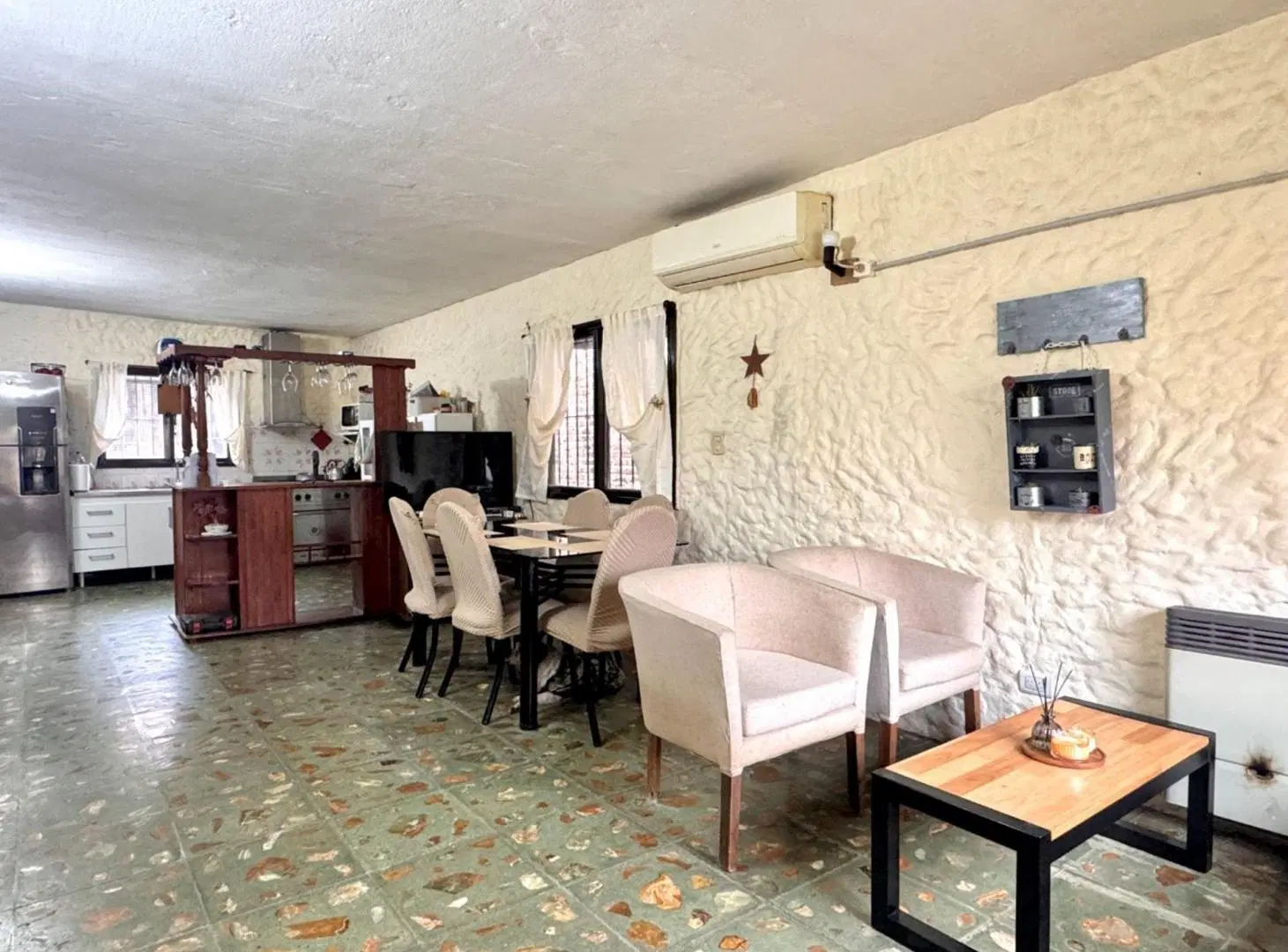 Casa 4 Amb en lindisimo terreno 320mts 3
