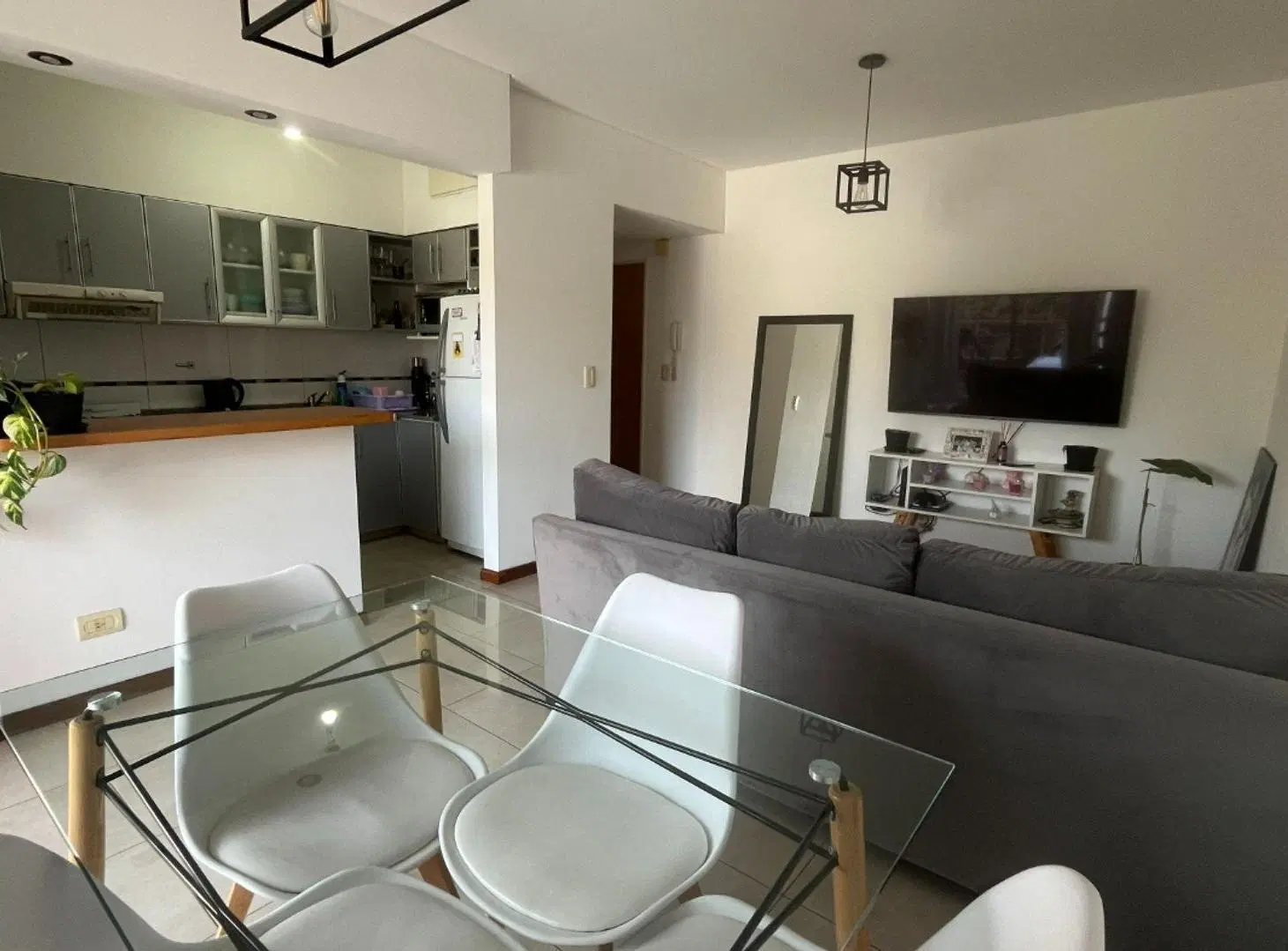 Departamento de 2 ambientes, lavadero y balcon 5