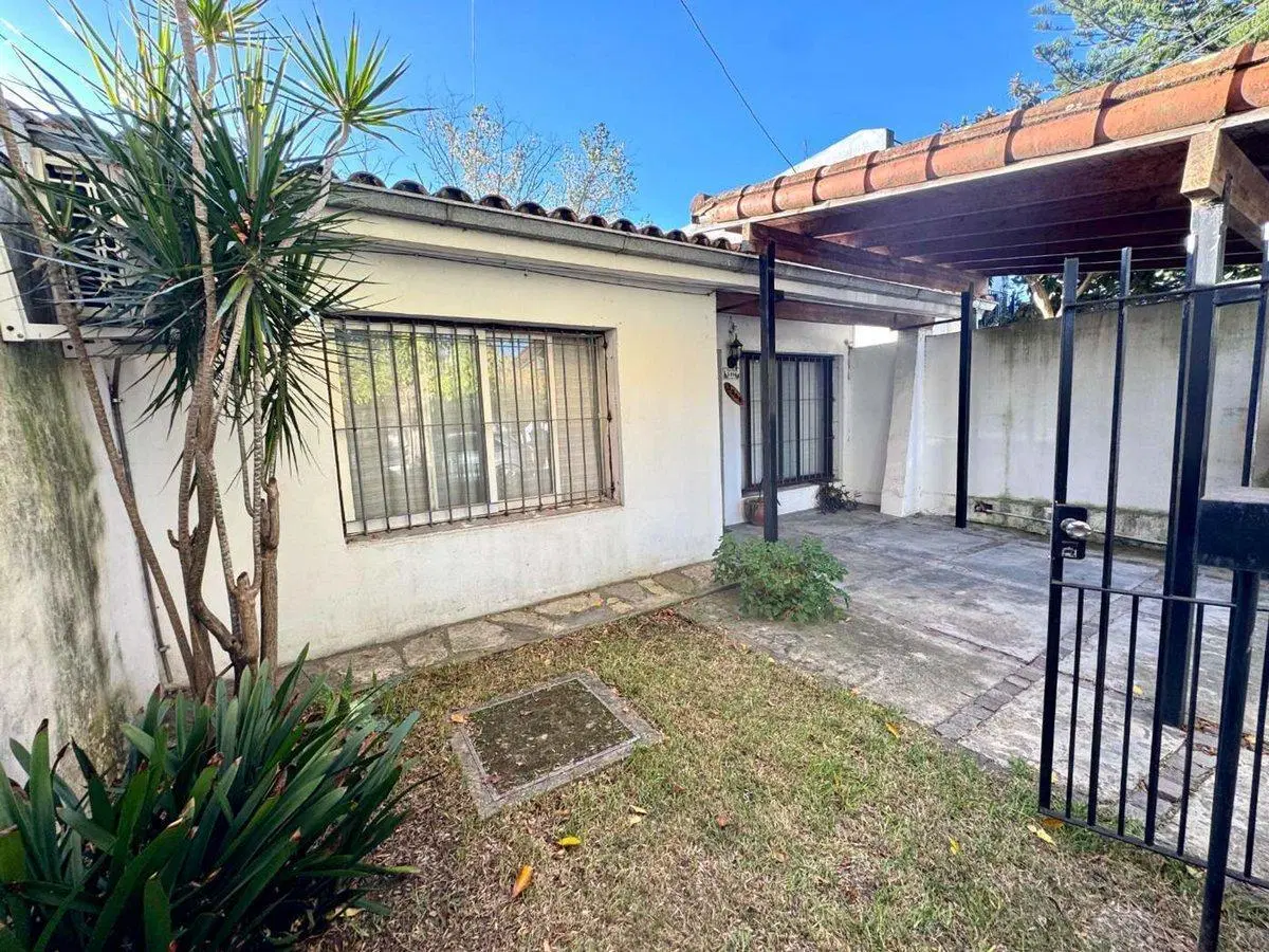 Venta PH San Fernando con jardin y Quincho 5