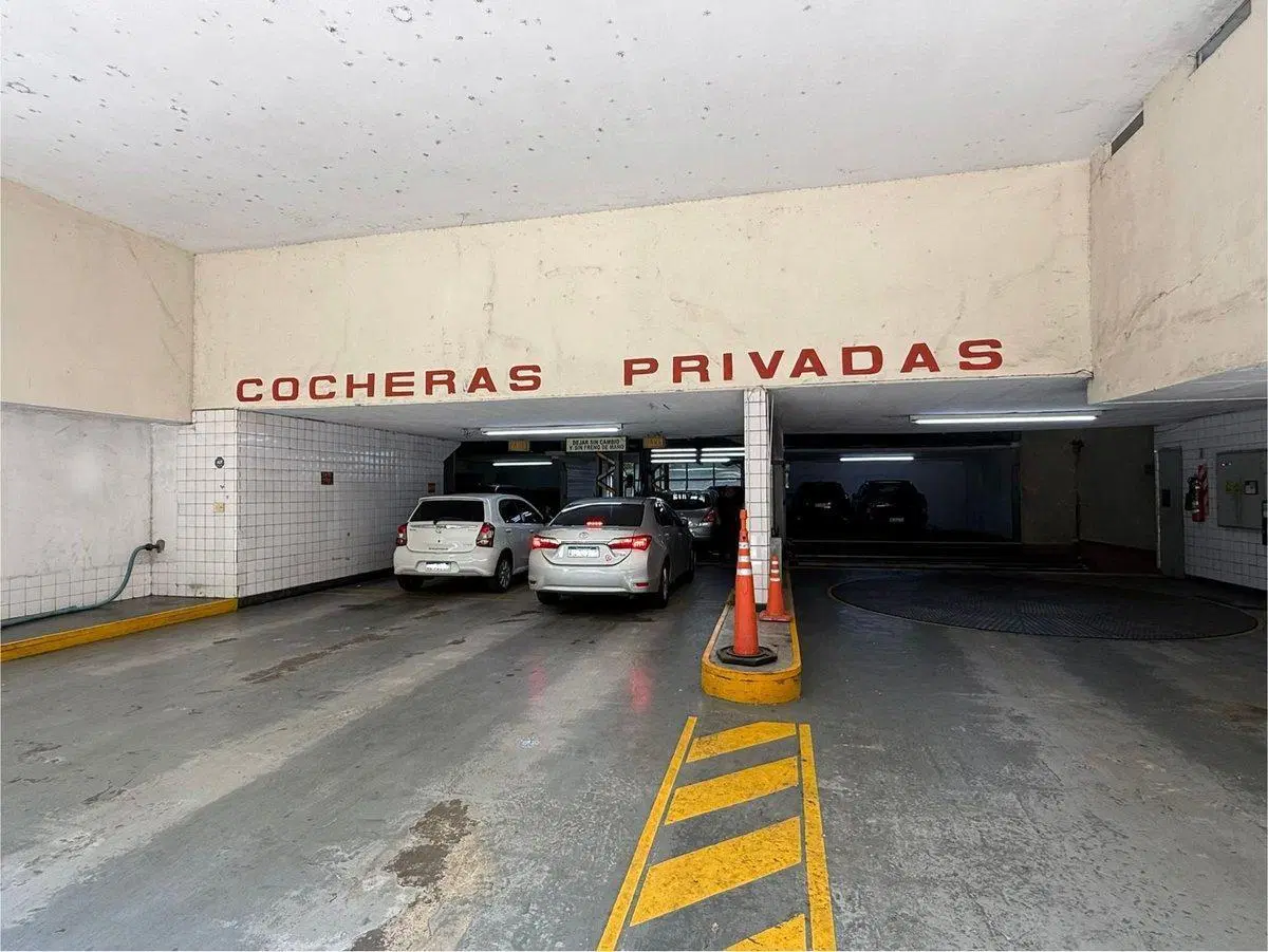 VENTA COCHERA EN EDIFICIO COCHERAS PRIVADA PALERMO 5