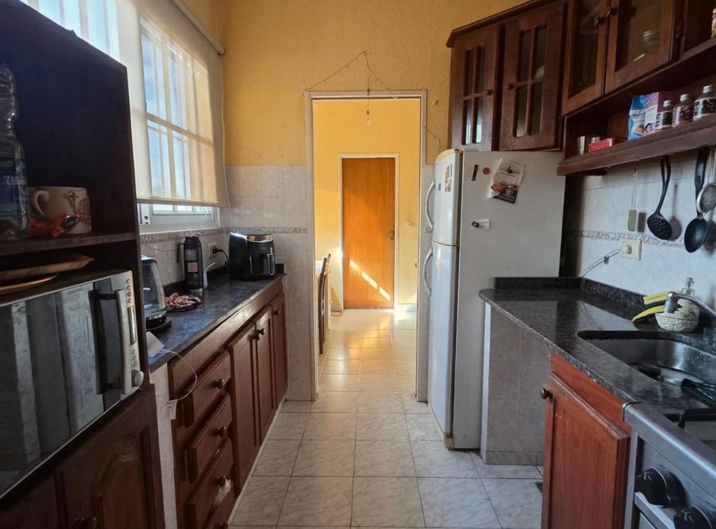 Foto de VENTA 2 CASAS MISMO LOTE APTA CREDITO JARDIN, imagen 5
