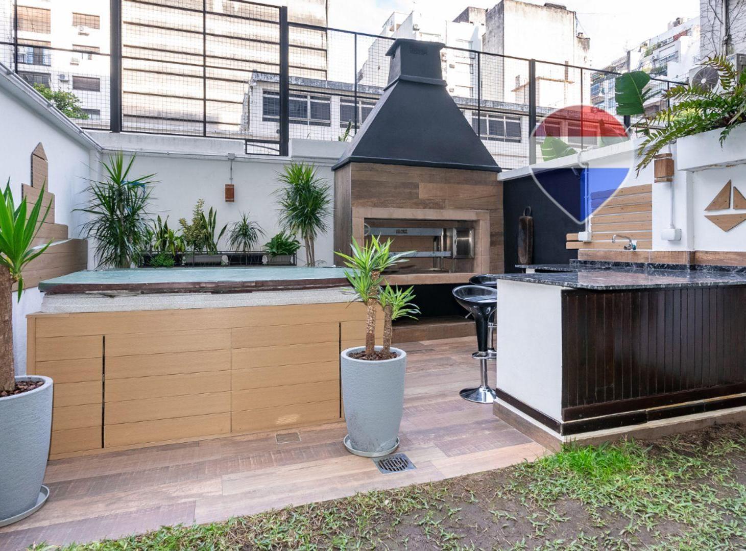 Foto de Departamento con jardín y parrilla en Recoleta., imagen 2