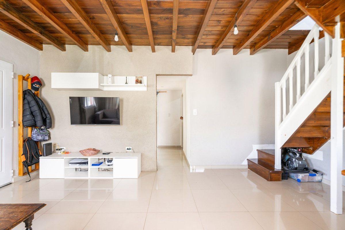 Foto de CASA EN VENTA CON PILETA MAS DEPARTAMENTO BECCAR, imagen 5