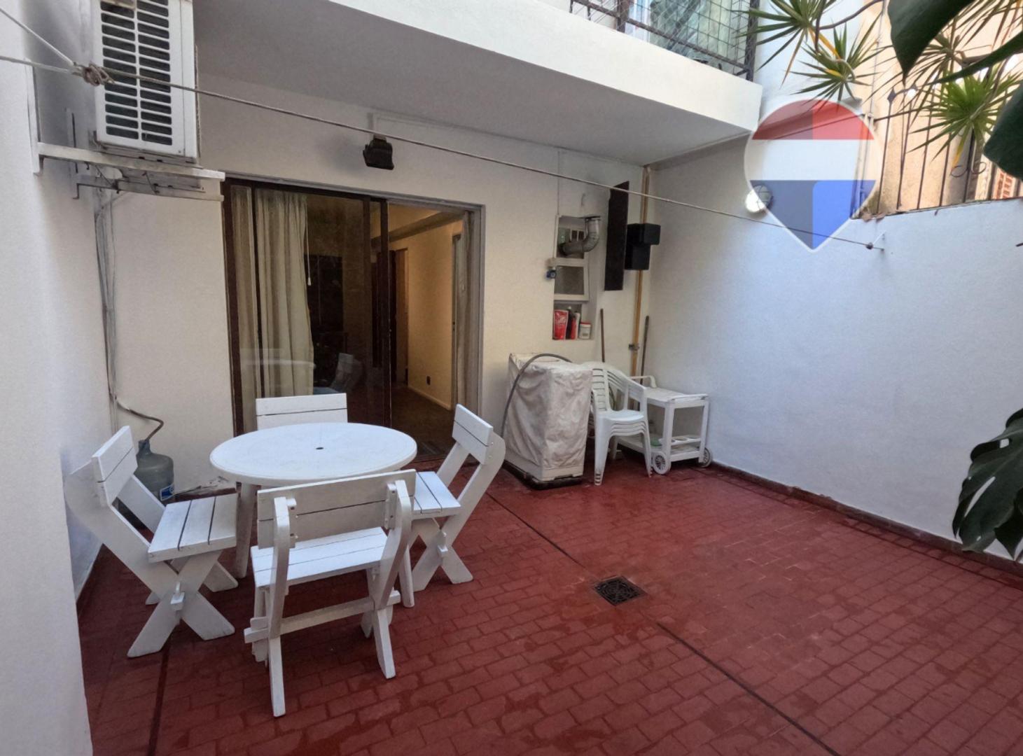 Foto de Recoleta. Alquiler monoambiente amoblado c/ patio., imagen 2