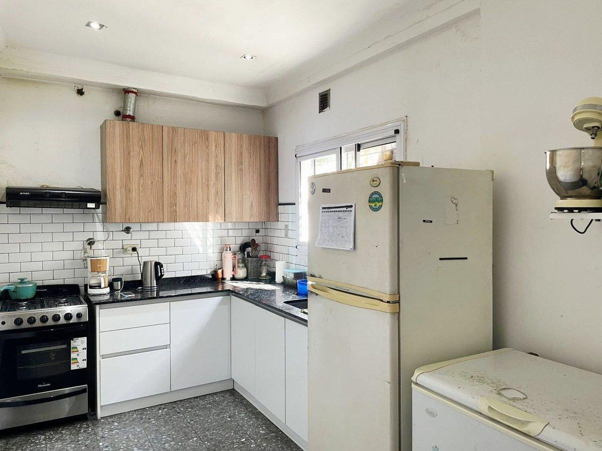 Foto de VENTA PH CON TERRAZA Y BALCÓN EN AVELLANEDA, imagen 5