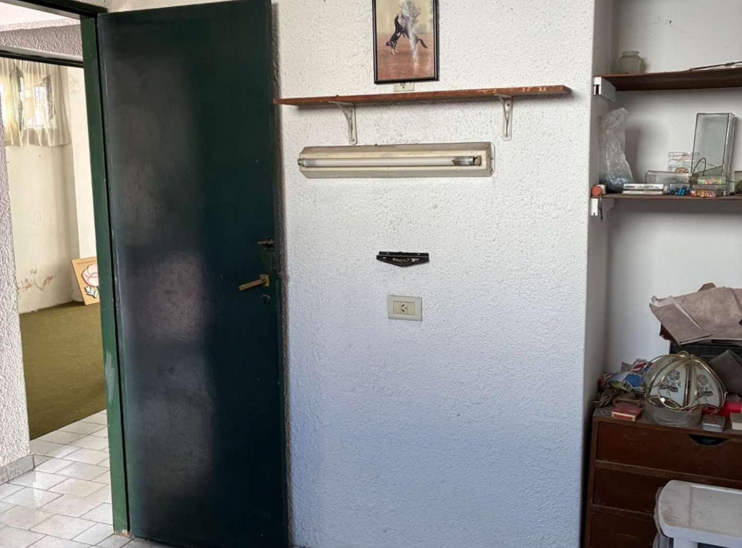 Foto de Venta de casa para refac/lote de 10x43, imagen 4