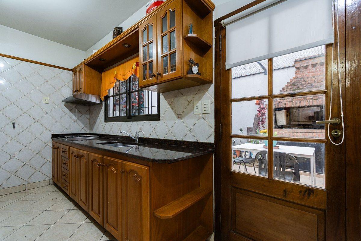 Foto de VENTA CASA 5 AMB. C/DOBLE COCHERA - V. DEVOTO, imagen 5