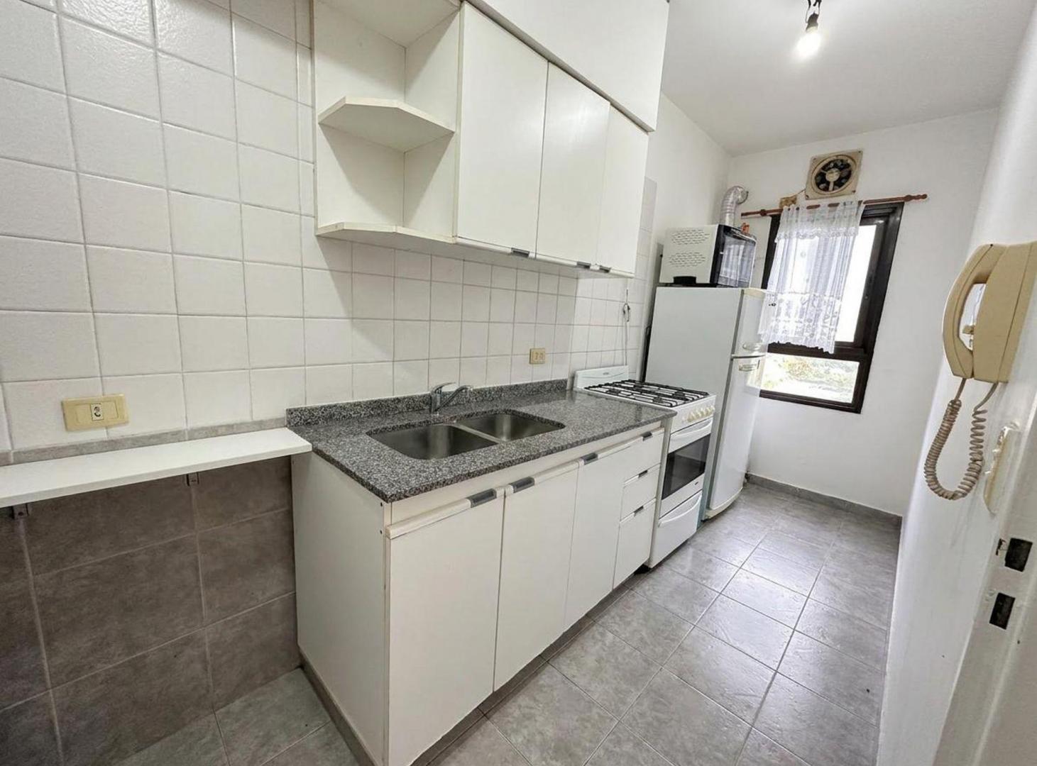 Foto de 3 ambientes con balcón en complejo Riverside Tigre, imagen 1