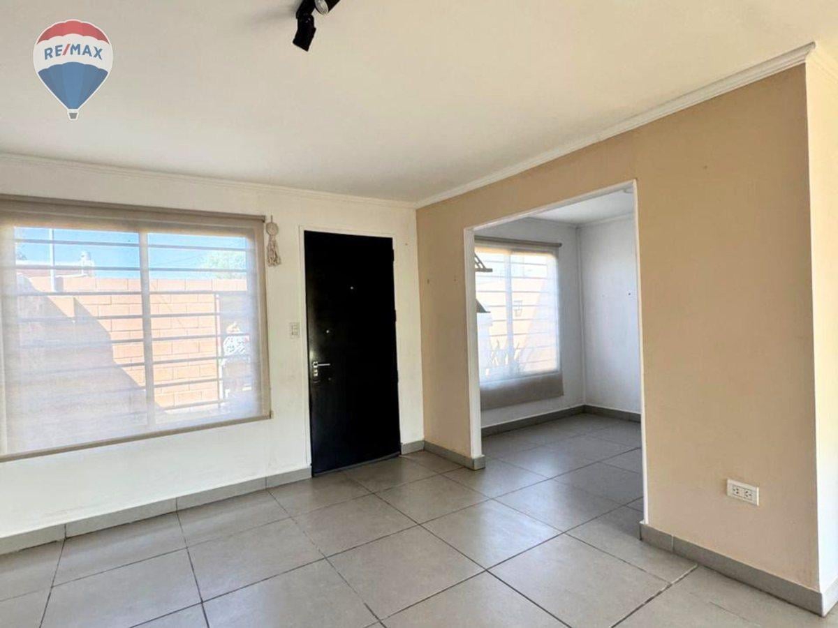 Foto de Venta Casa 3 ambientes Garage y Parque en Pilar, imagen 4