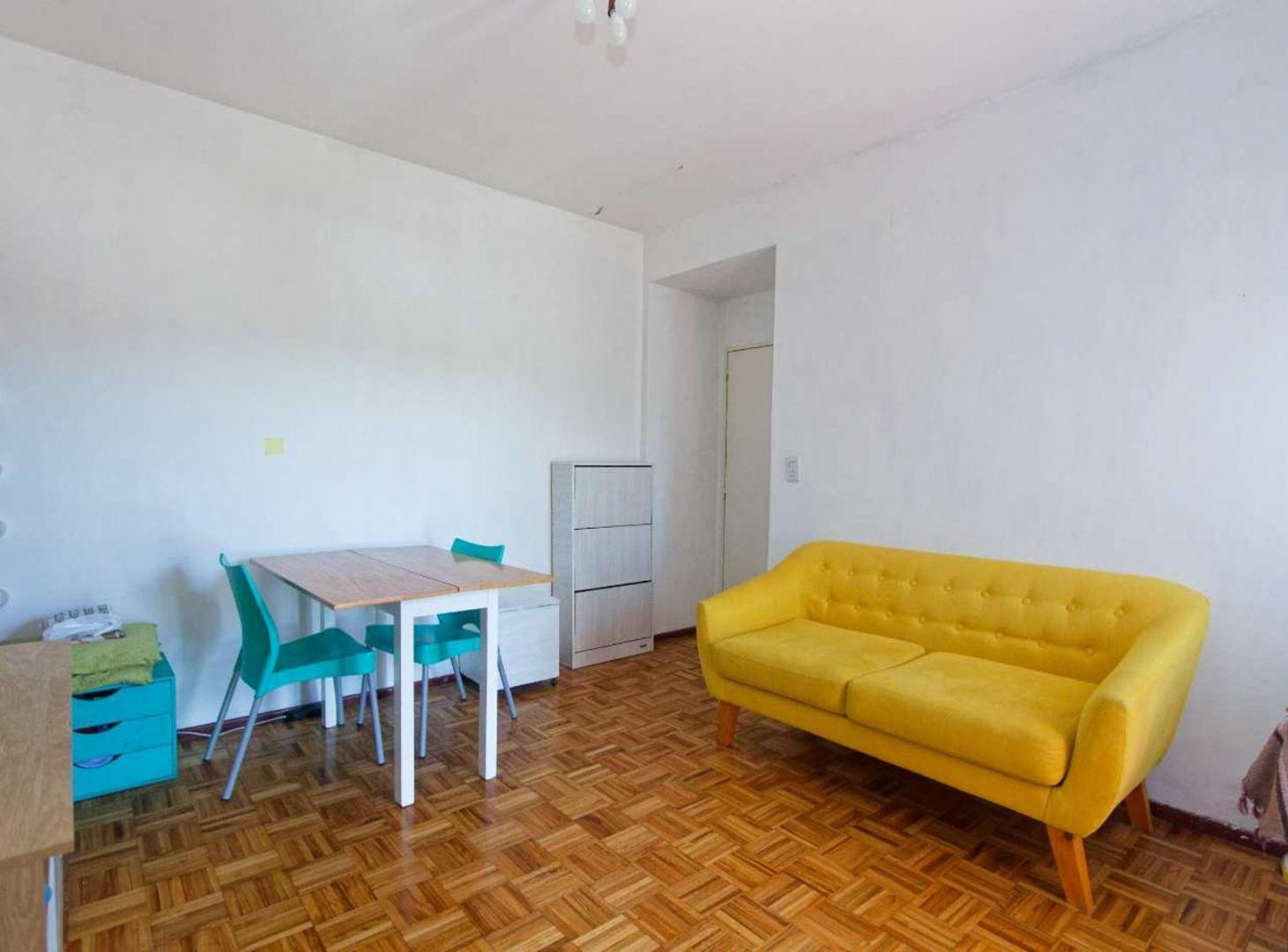 Foto de Departamento en VENTA, con balcon en Boedo, imagen 3