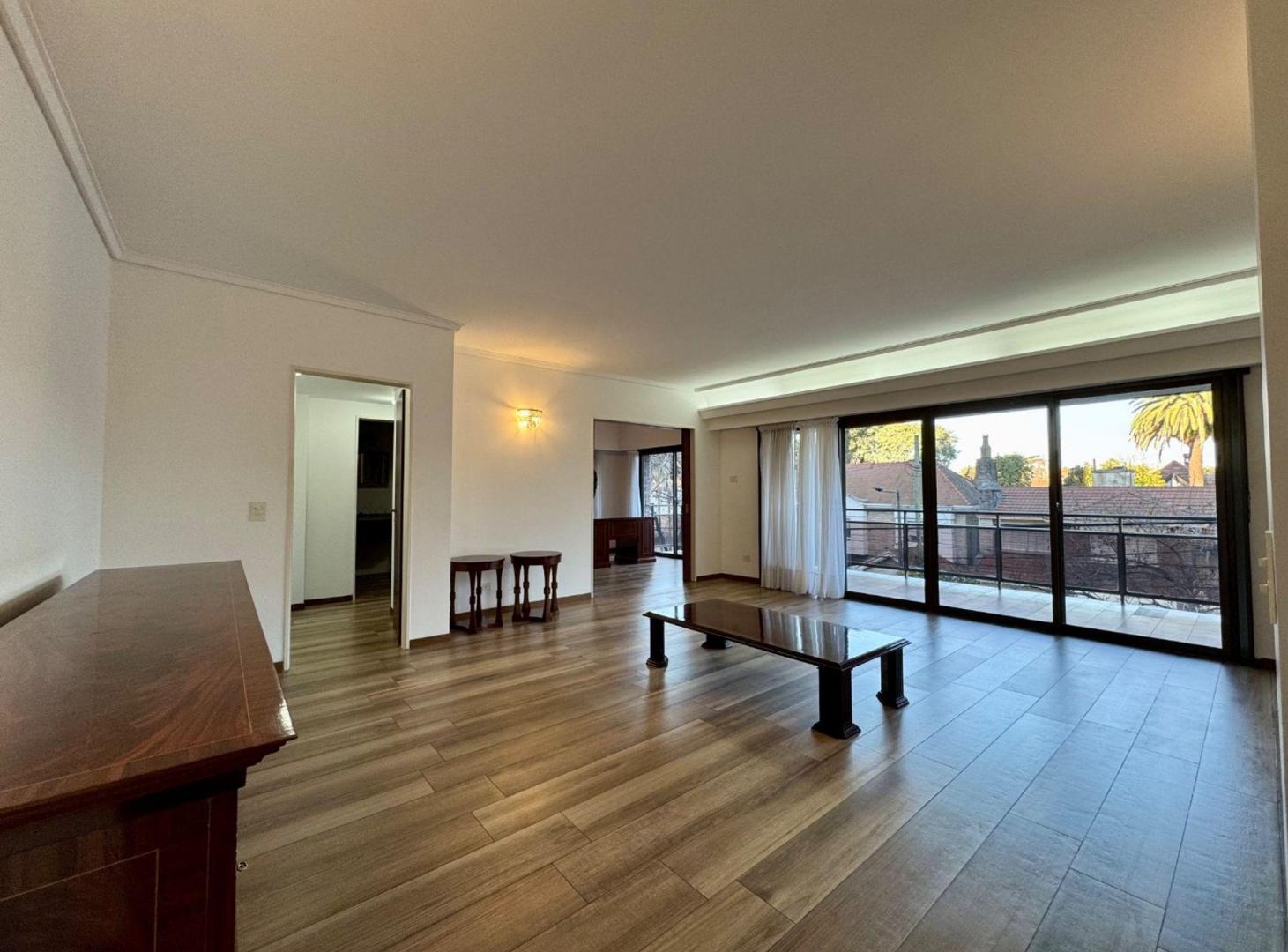 Foto de Piso completo con balcón y cochera - San Isidro, imagen 5