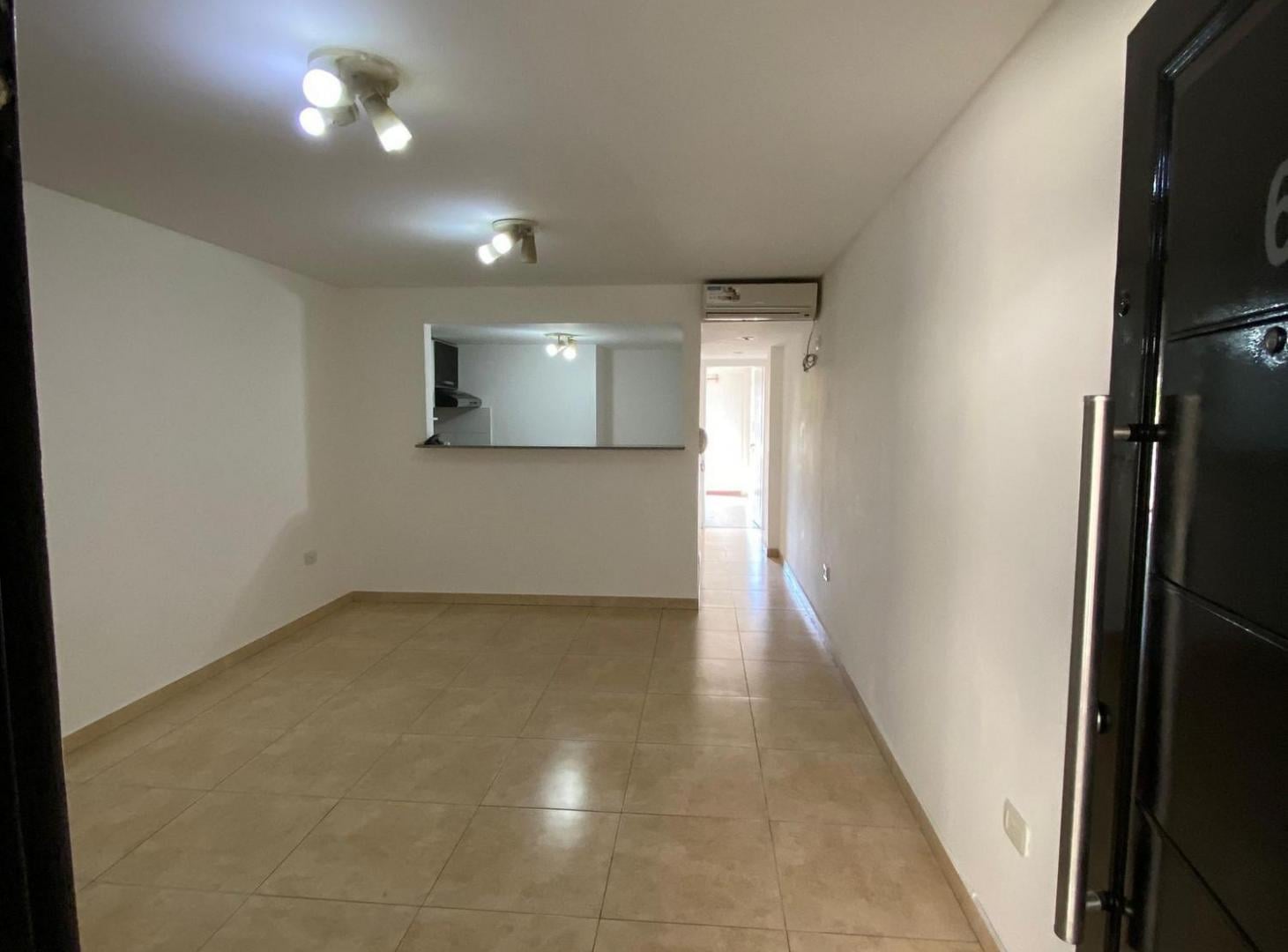 Foto de DEPARTAMENTO 2 AMB + COCHERA + TERRAZA PROPIA, imagen 2