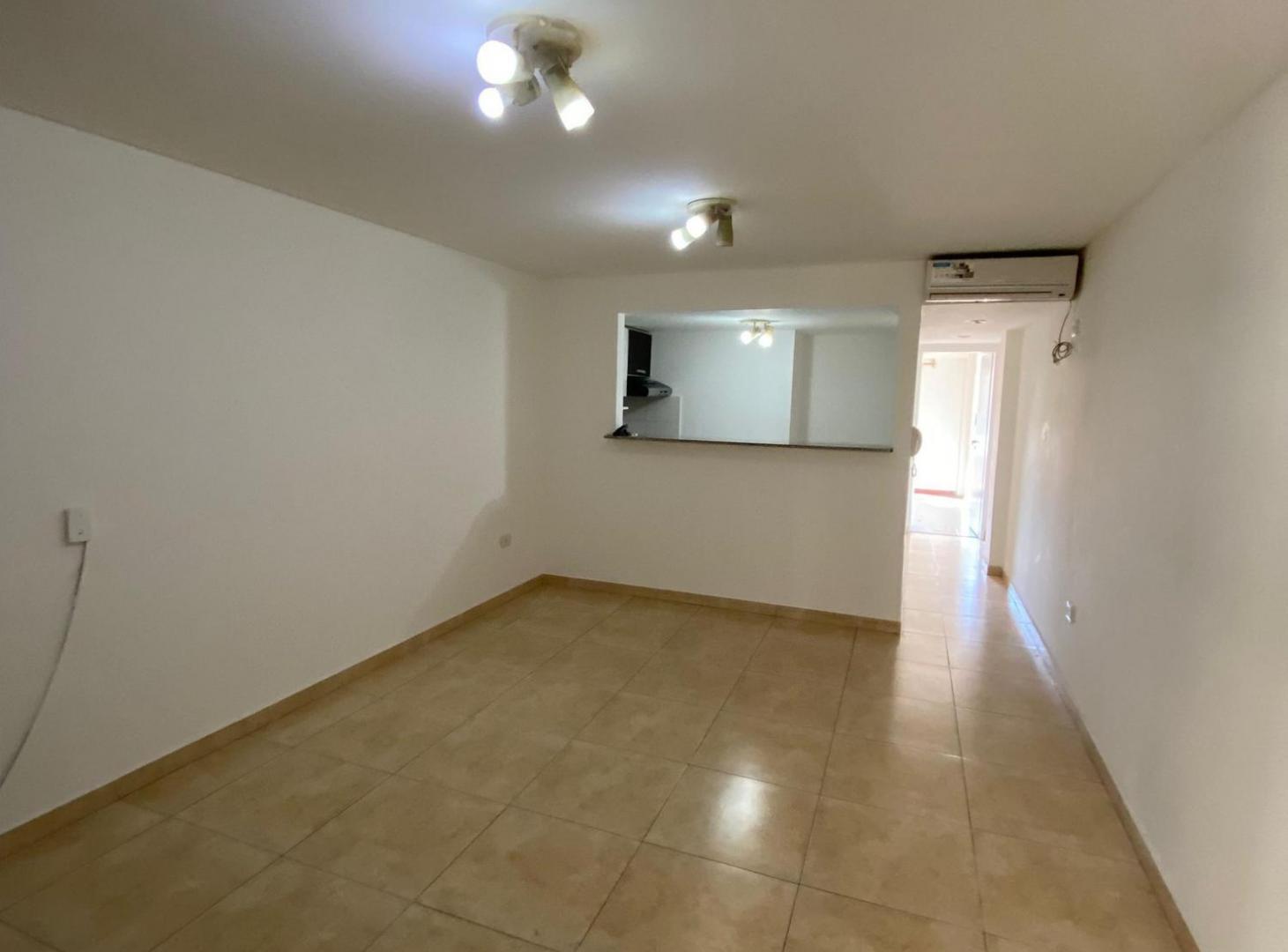 Foto de DEPARTAMENTO 2 AMB + COCHERA + TERRAZA PROPIA, imagen 1