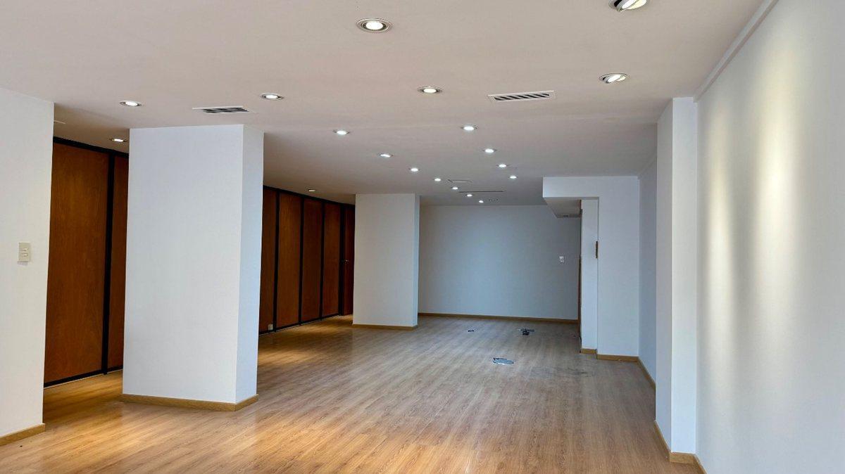 Foto de Oficina 240m2 Alquiler - Microcentro - 2 cocheras, imagen 1