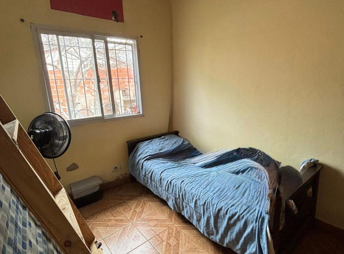 Foto de VENTA CASA 4 AMBIENTES - PRESIDENTE DERQUI, imagen 2