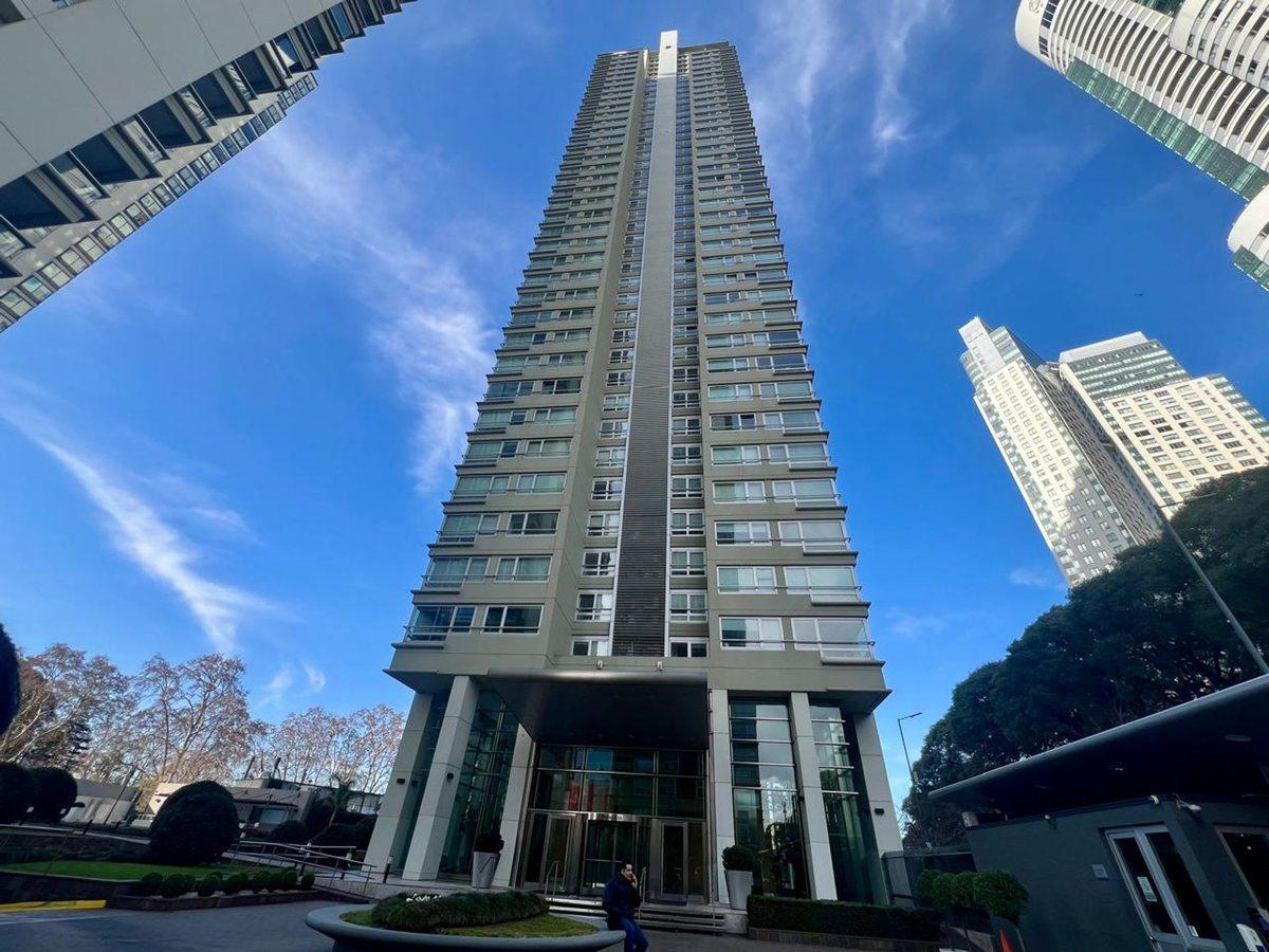 Foto de ESPECTACULAR PISO EN TORRE RÍO CON VISTA 360°, imagen 1