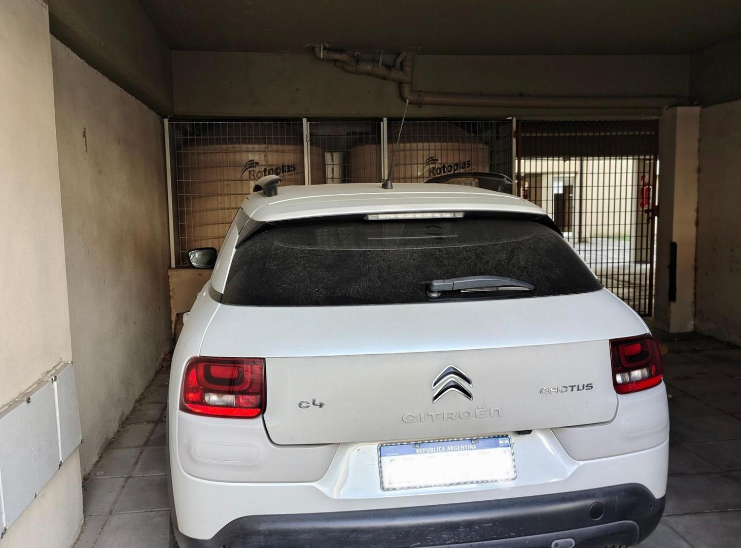 Foto de Cochera cubierta en Venta en San Fernando, imagen 3