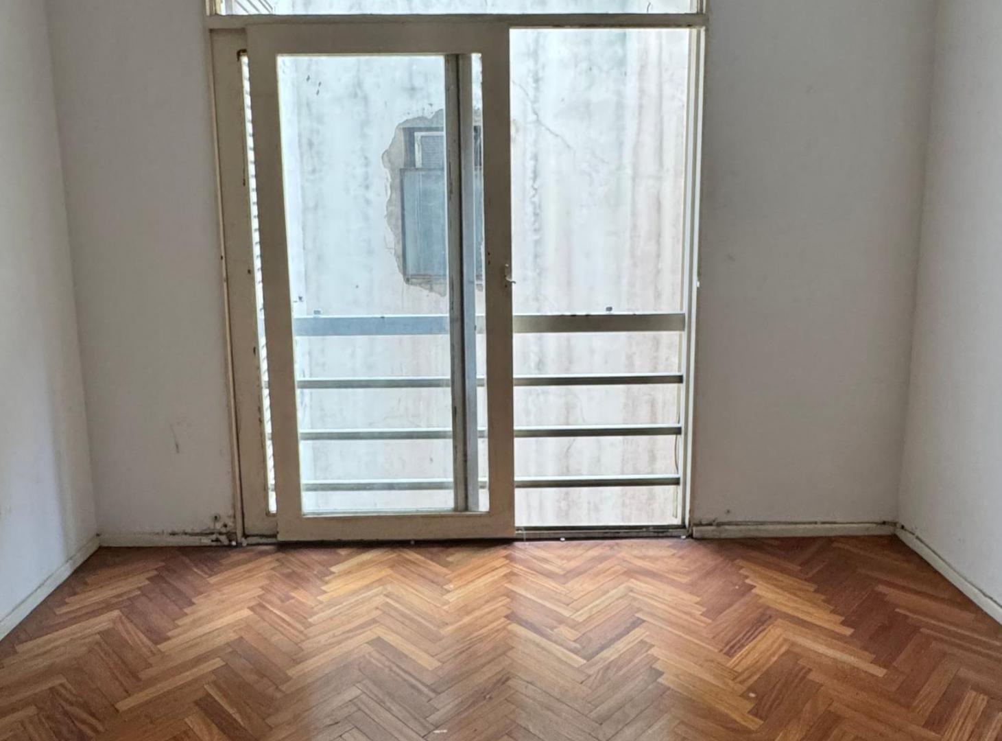 Foto de Venta departamento dos ambientes en RECOLETA, imagen 2