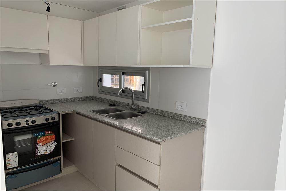 Foto de ALQUILER DEPTO 3 AMB EDIF CATEGORIA RECOLETA, imagen 3
