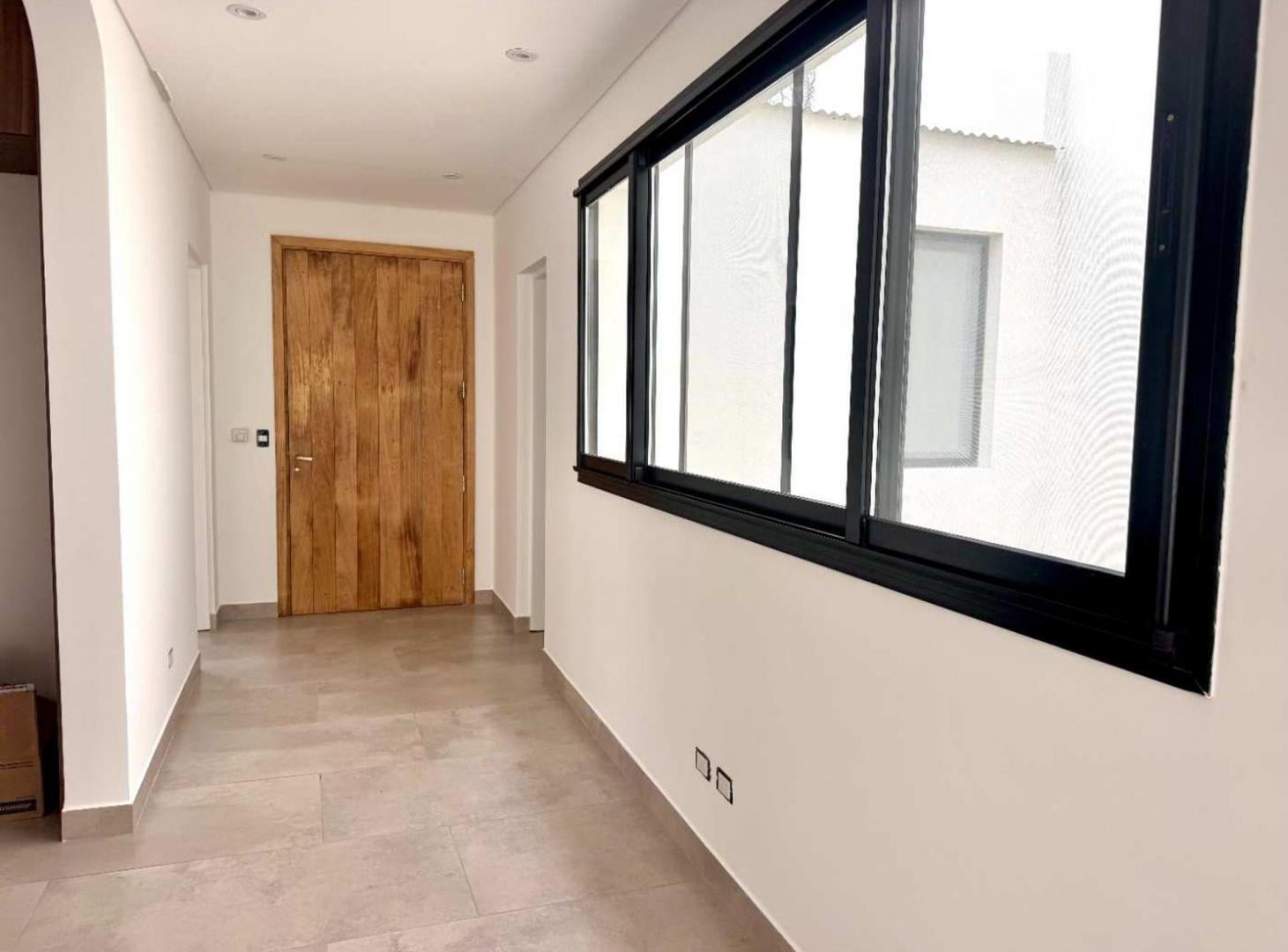 Foto de Moderna Casa Barrio Las Carreras - San Isidro, imagen 5