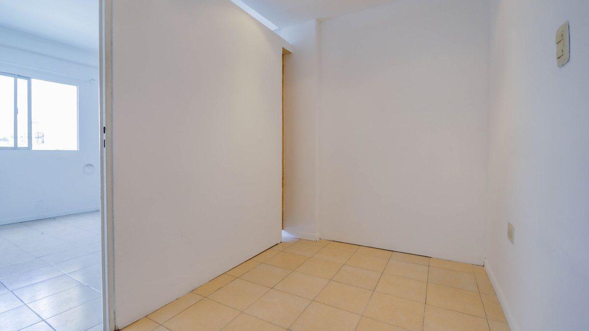 Foto de VENTA OFICINA 2-3 ambientes LOMAS DE ZAMORA CENTRO, imagen 5