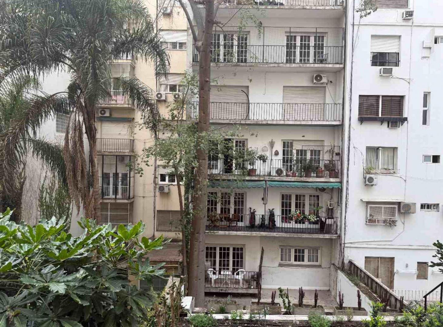 Foto de VENTA-IMPECABLE 3 AMBIENTES, COCHERA, RECOLETA, imagen 2
