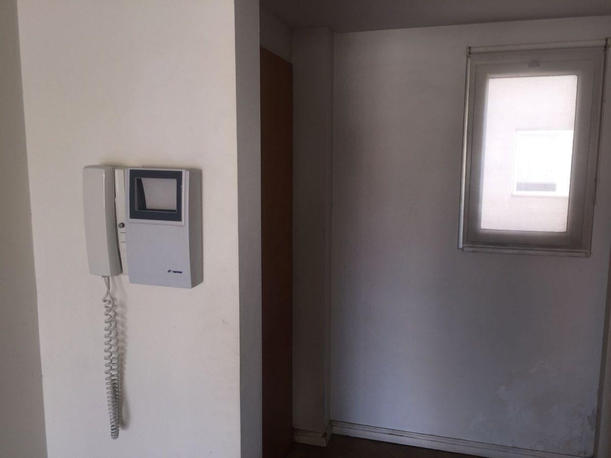 Foto de Departamento Monoamb. cochera, balcon, cfret, v.ab, imagen 3